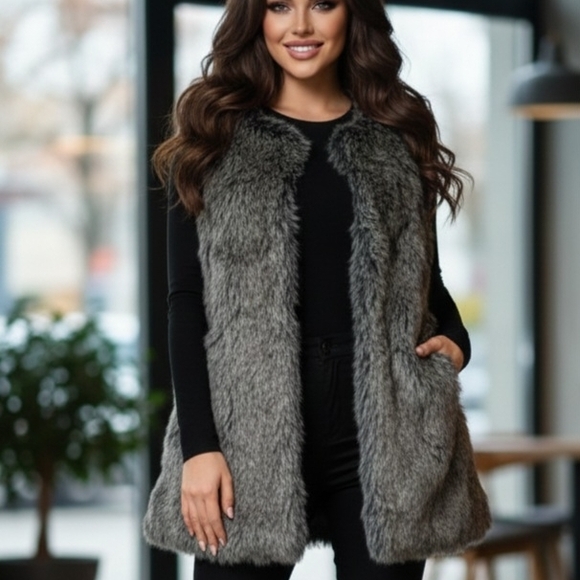 Banana Republic Jackets & Blazers - Banana Republic Gray  Faux Fur Vest